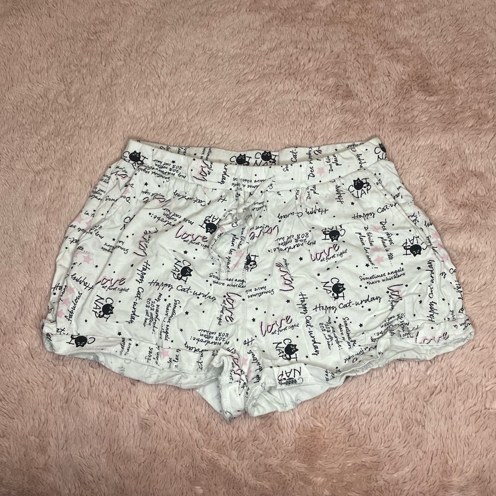 La Vie En Rose PJ Shorts ♡ Size XS